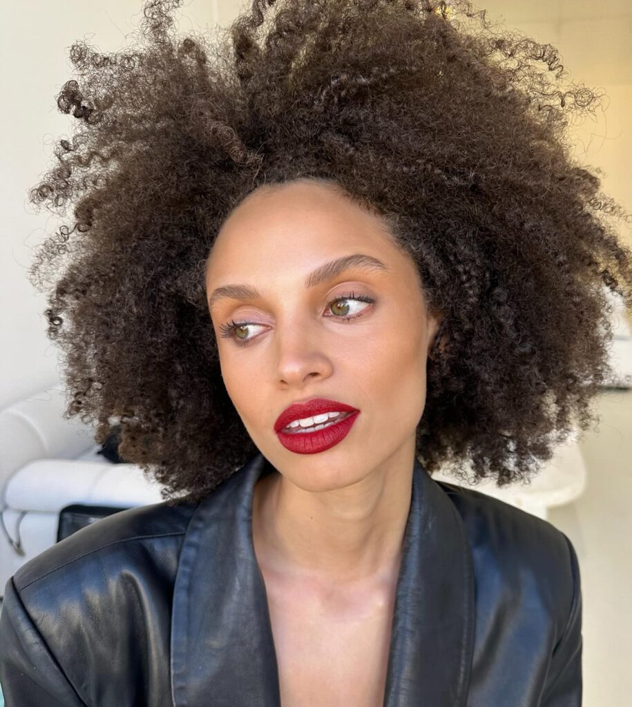 Tendances beauté du printemps 2026 - Organic et baby brows - @tannia_t_mua | Treatwell